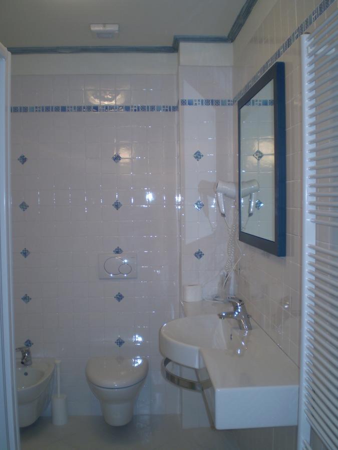 Bed and Breakfast Osteria Delle 3V Gignese Екстер'єр фото
